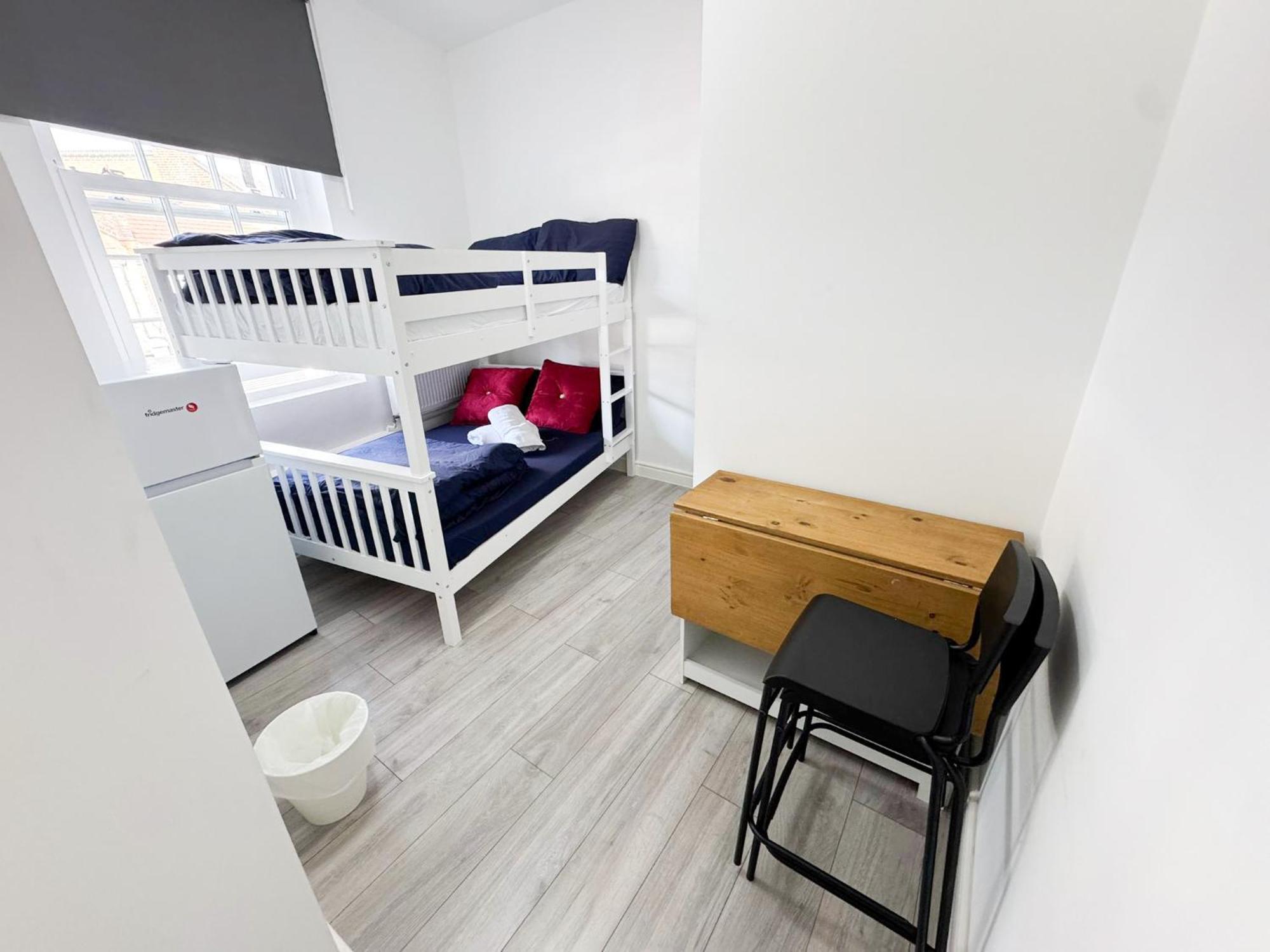 Willesden Green Budget Guesthouse ロンドン エクステリア 写真